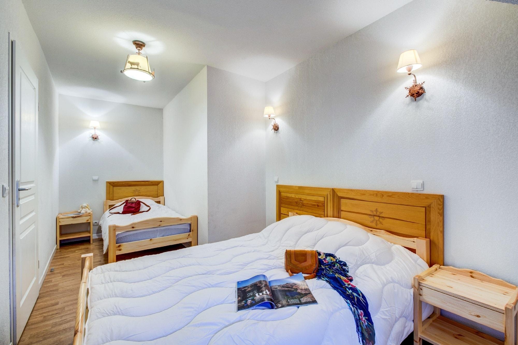 Vacanceole - Residence Illixon Bagnères-de-Luchon المظهر الخارجي الصورة