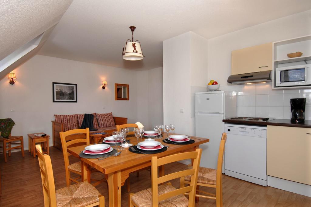 Vacanceole - Residence Illixon Bagnères-de-Luchon المظهر الخارجي الصورة